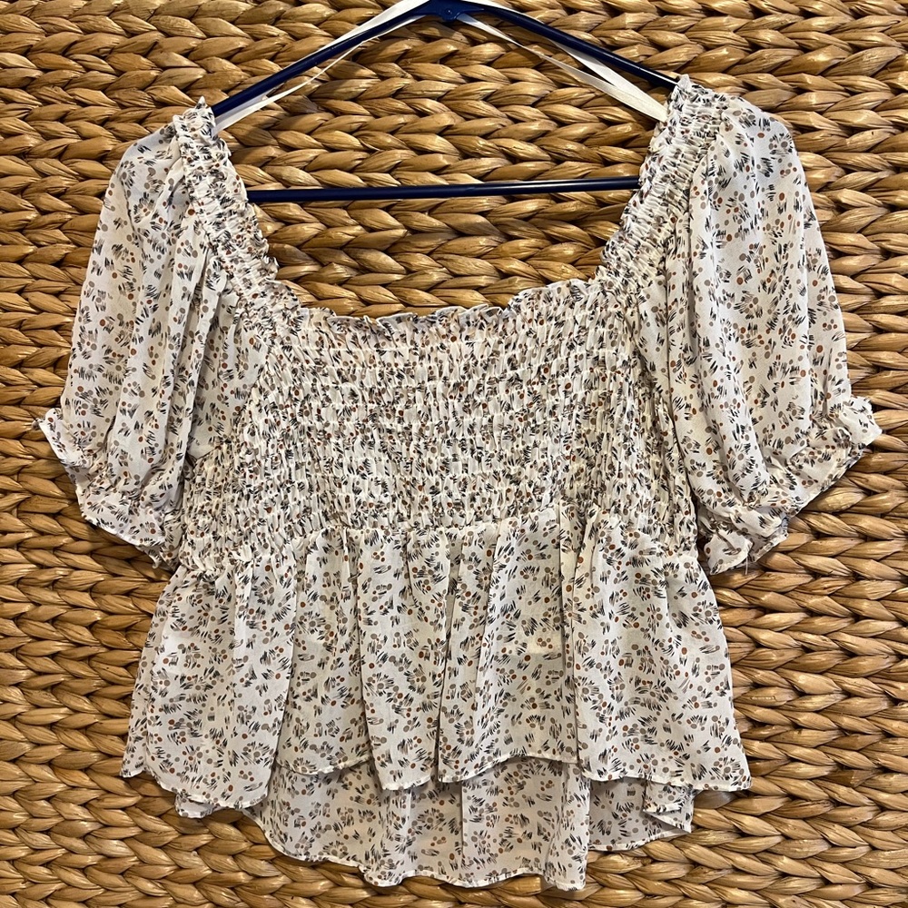 Top - Picture 2 of 3